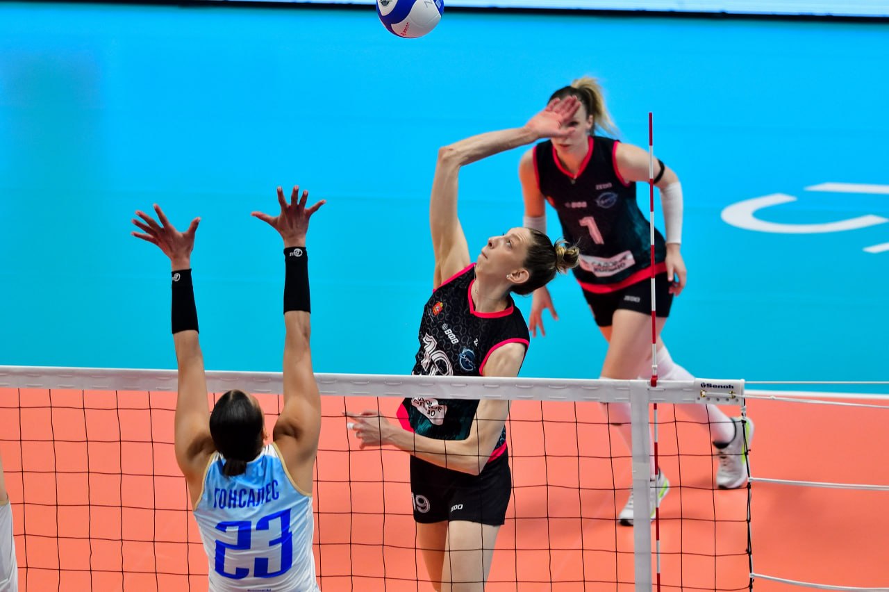 Волейбольный клуб «Заречье-Одинцово» – серебряный призер чемпионата России Волейбольный клуб «Заречье-Одинцово» – серебряный призер чемпионата России