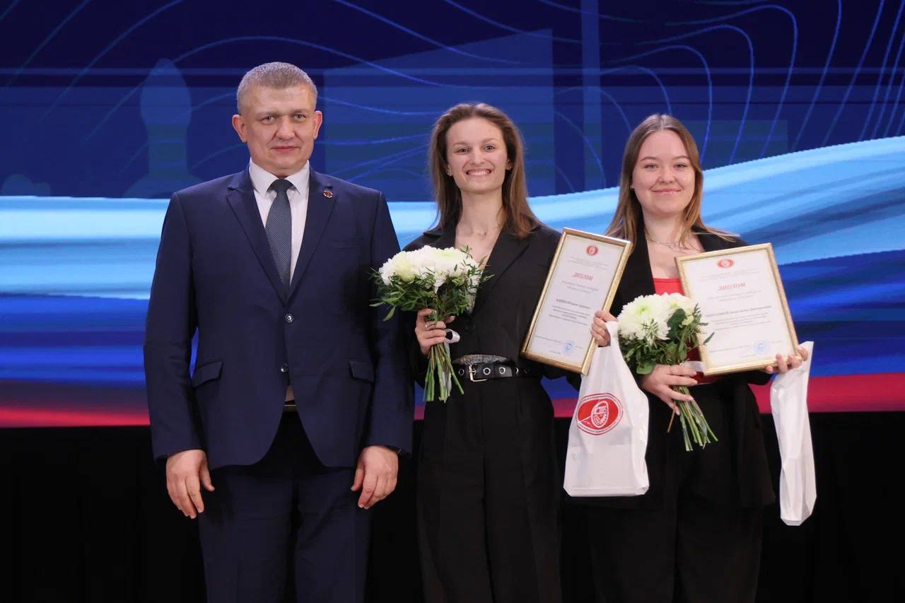 Сергей Юров: Поздравил и наградил жителей Балашихи с Днём труда Московской области Сергей Юров: Поздравил и наградил жителей Балашихи с Днём труда Московской области