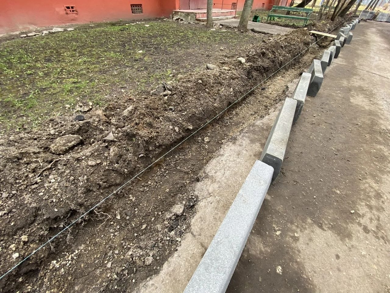 В Реутове стартовало благоустройство дворов В Реутове стартовало благоустройство дворов