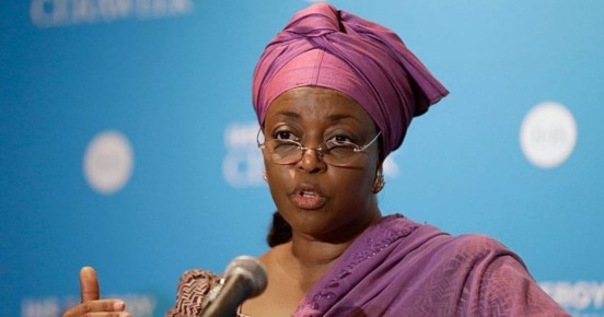 Не брала и не давала. Экс-министр под огнём обвинений