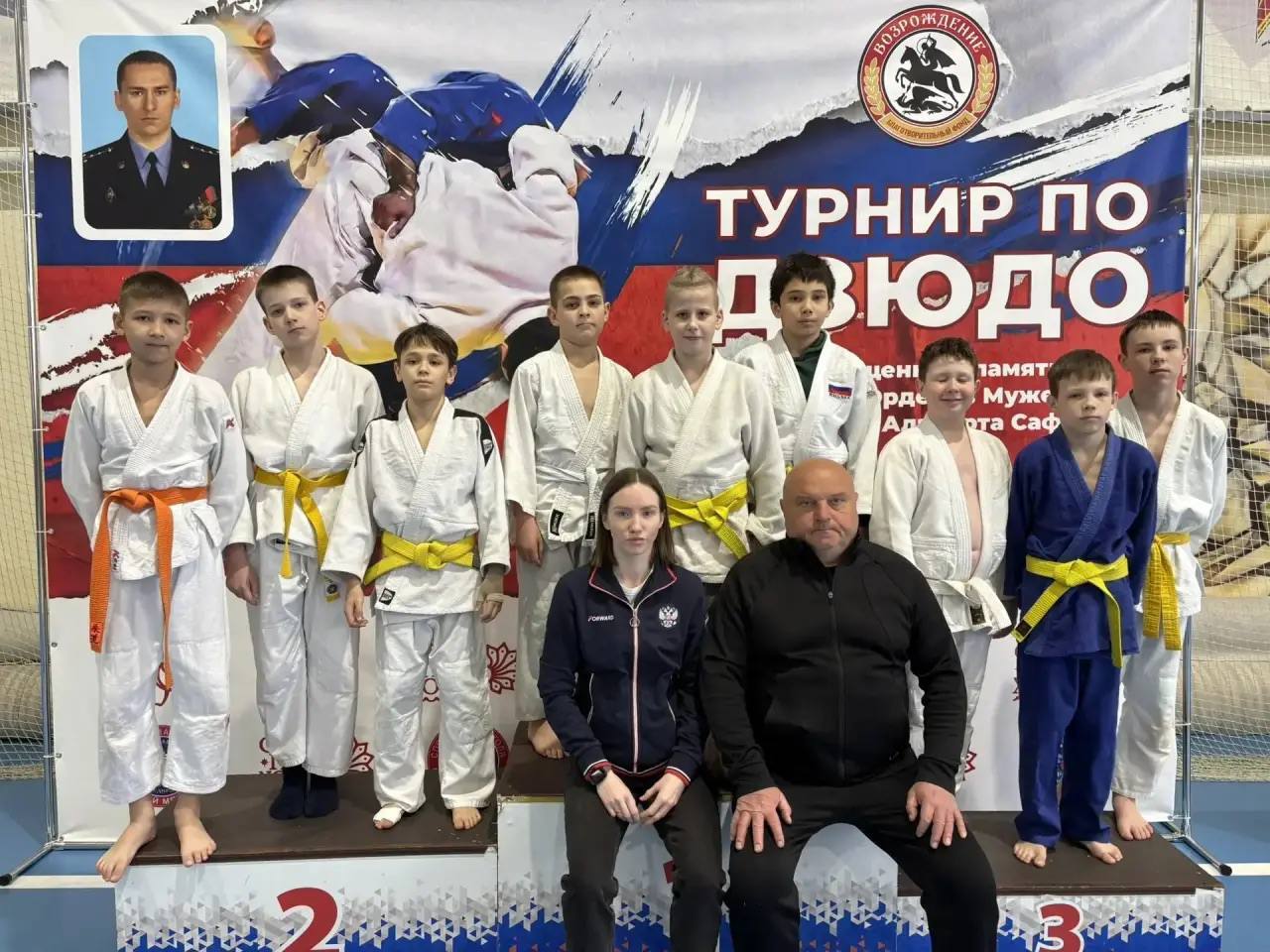 11 апреля в Серпухове прошёл VIII турнир, посвящённый памяти кавалера орденов Мужества, капитана ФСБ России Альберта Сафиулина 11 апреля в Серпухове прошёл VIII турнир, посвящённый памяти кавалера орденов Мужества, капитана ФСБ России Альберта Сафиулина