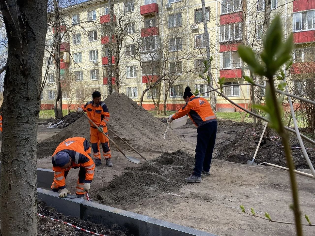 В Реутове стартовало благоустройство дворов В Реутове стартовало благоустройство дворов