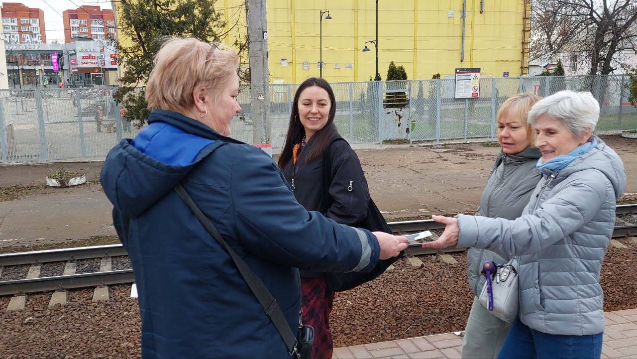 Рейдакция «Сохрани себе жизнь» прошла на железнодорожной станции Серпухов Рейдакция «Сохрани себе жизнь» прошла на железнодорожной станции Серпухов