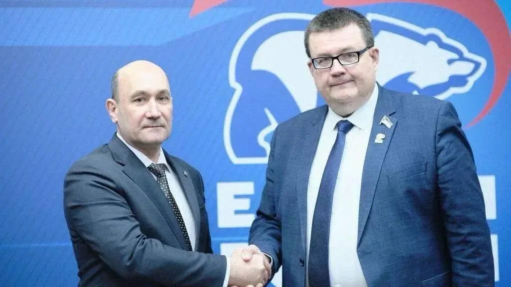 Депутат Мособлдумы Андрей Голубев подал заявление на участие в предварительном голосовании Единой России Депутат Мособлдумы Андрей Голубев подал заявление на участие в предварительном голосовании Единой России