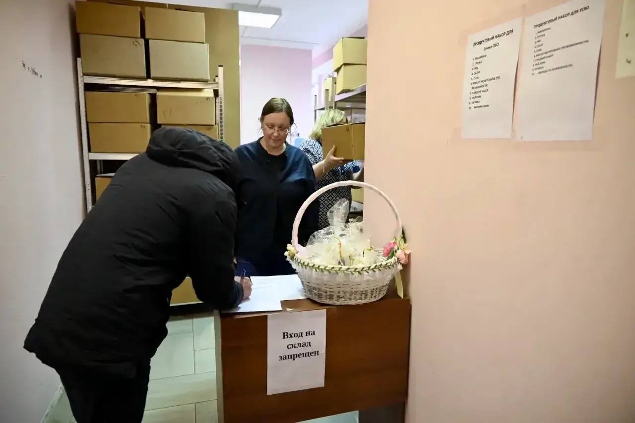 В Ленинском городском округе состоялась благотворительная акция по раздаче куличей