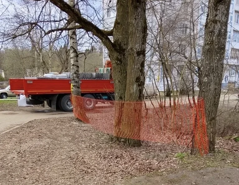 В п. Конкурсный мкр. Семхоз стартовали работы по комплексному благоустройству дворовой территории