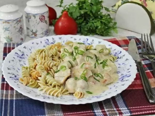 Свинина в молочном соусе: неотразимое угощение для всей семьи