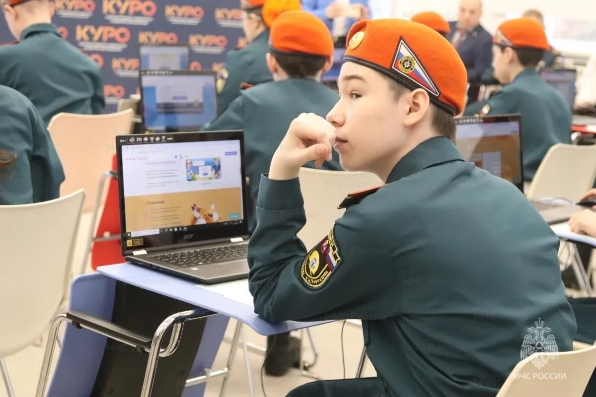 В Подмосковье стартовала Всероссийская онлайн-олимпиада «Безопасность начинается с тебя» В Подмосковье стартовала Всероссийская онлайн-олимпиада «Безопасность начинается с тебя»
