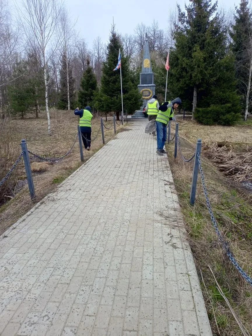 Сотрудники МБУ «Благоустройство СП» продолжают наводить порядок во всех населённых пунктах Сергиево-Посадского округа Сотрудники МБУ «Благоустройство СП» продолжают наводить порядок во всех населённых пунктах Сергиево-Посадского округа