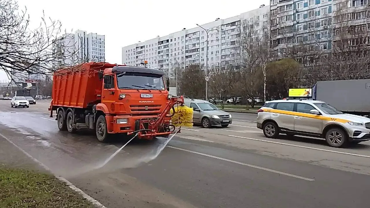 В Королёве за две недели месячника чистоты вывезено более 3 тысяч кубометров мусора В Королёве за две недели месячника чистоты вывезено более 3 тысяч кубометров мусора