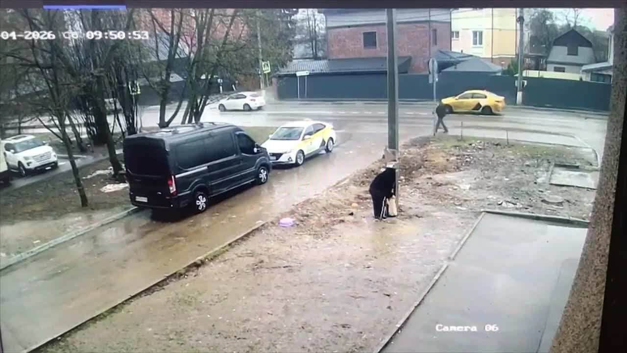 Помните наш недавний пост про вынос мусора в неположенном месте?