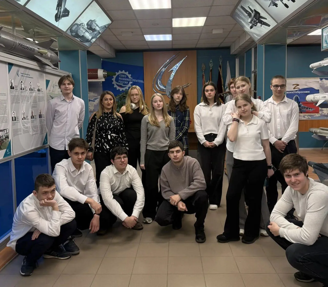 Школьники Королёва знакомятся с профессиями на ведущем оборонном предприятии