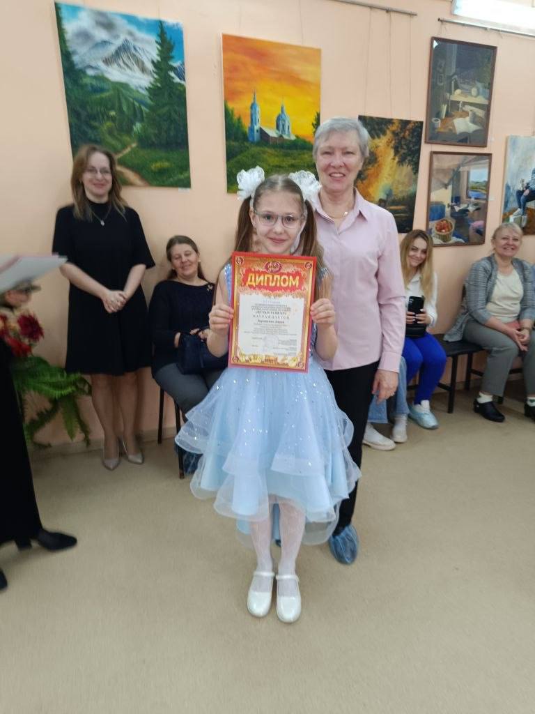 7 апреля в нашей школе прошёл Муниципальный конкурс академического сольного пения, вокальных и хоровых ансамблей "Путь к успеху" 7 апреля в нашей школе прошёл Муниципальный конкурс академического сольного пения, вокальных и хоровых ансамблей "Путь к успеху"