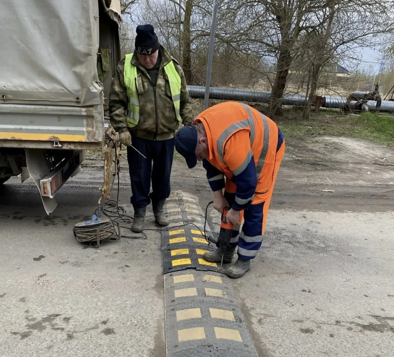 В городском округе Воскресенск сотрудники МБУ «Благоустройство и озеленение» продолжают работы по уборке и содержанию территорий В городском округе Воскресенск сотрудники МБУ «Благоустройство и озеленение» продолжают работы по уборке и содержанию территорий