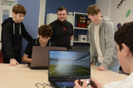 ����� 200 ���������� ��������� �� ���� ������� ��������� � ��������� �������