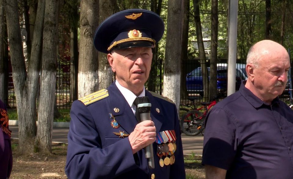 В Долгопрудном отметили день рождения Героя Советского Союза Николая Францевича Гастелло В Долгопрудном отметили день рождения Героя Советского Союза Николая Францевича Гастелло