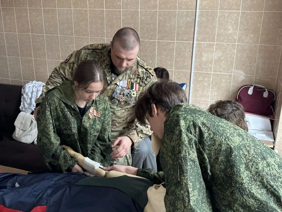 Прямо сейчас на стадионе «Вымпел» проходит муниципальный этап военно-патриотической игры «Зарница 2.0» Прямо сейчас на стадионе «Вымпел» проходит муниципальный этап военно-патриотической игры «Зарница 2.0»