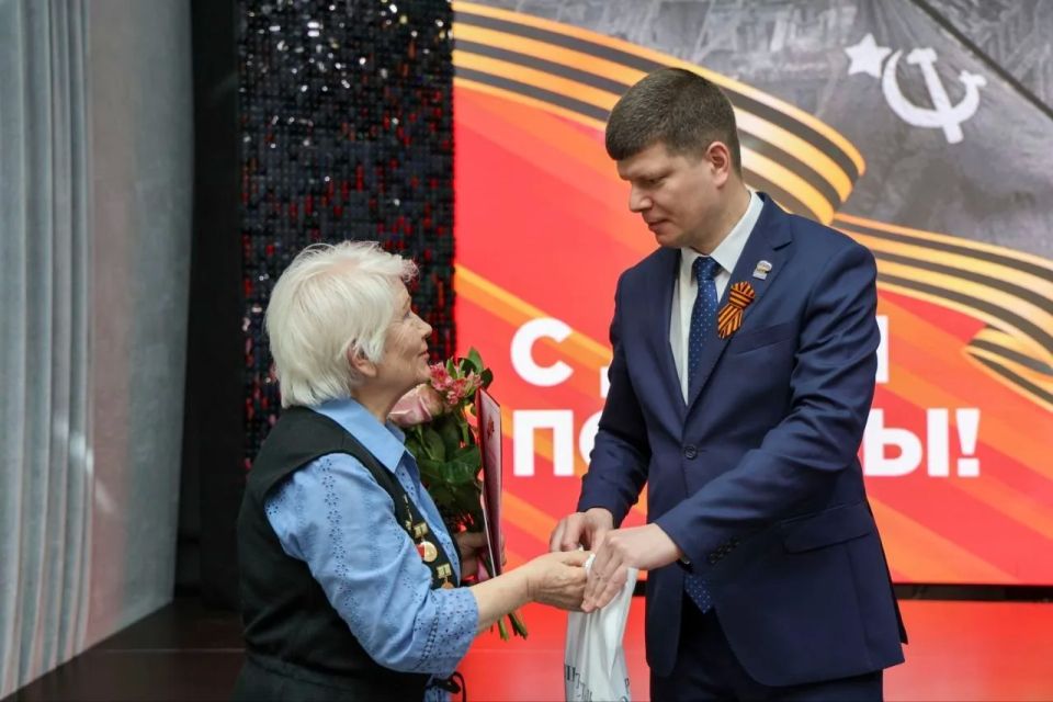 В преддверии 81-й годовщины Великой Победы участники клуба ветеранов «Дорогами Побед» традиционно собрались в Центре культуры «Досуг» В преддверии 81-й годовщины Великой Победы участники клуба ветеранов «Дорогами Побед» традиционно собрались в Центре культуры «Досуг»