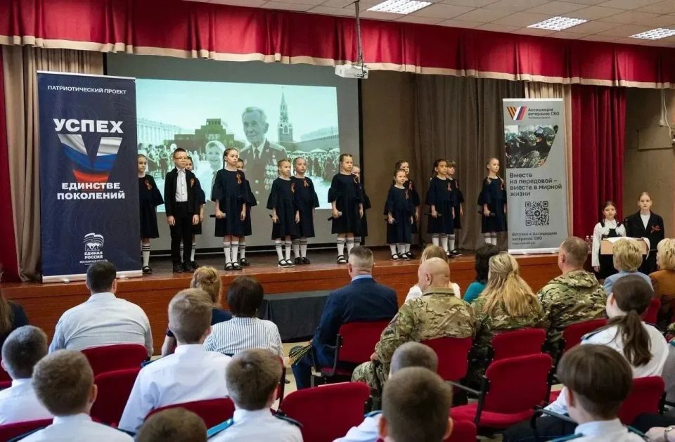 Михаил Собакин: Имя героя навечно вписано в историю гимназии Михаил Собакин: Имя героя навечно вписано в историю гимназии