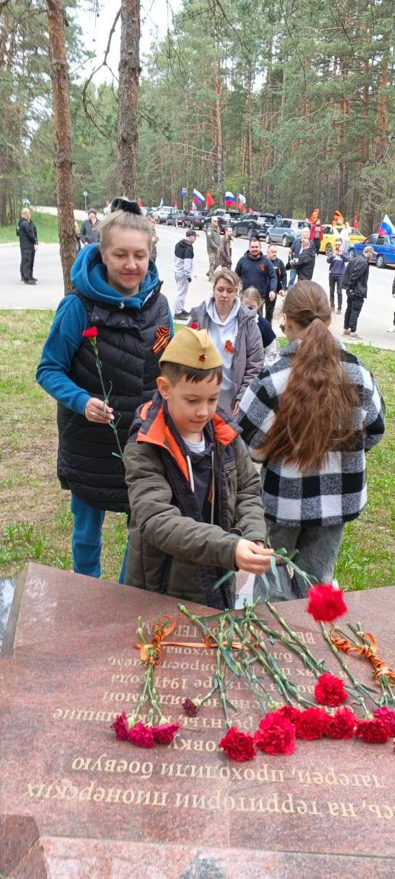 Военно-патриотический клуб «Пересвет» и ветераны СВО провели автопробег по местам воинской славы Военно-патриотический клуб «Пересвет» и ветераны СВО провели автопробег по местам воинской славы