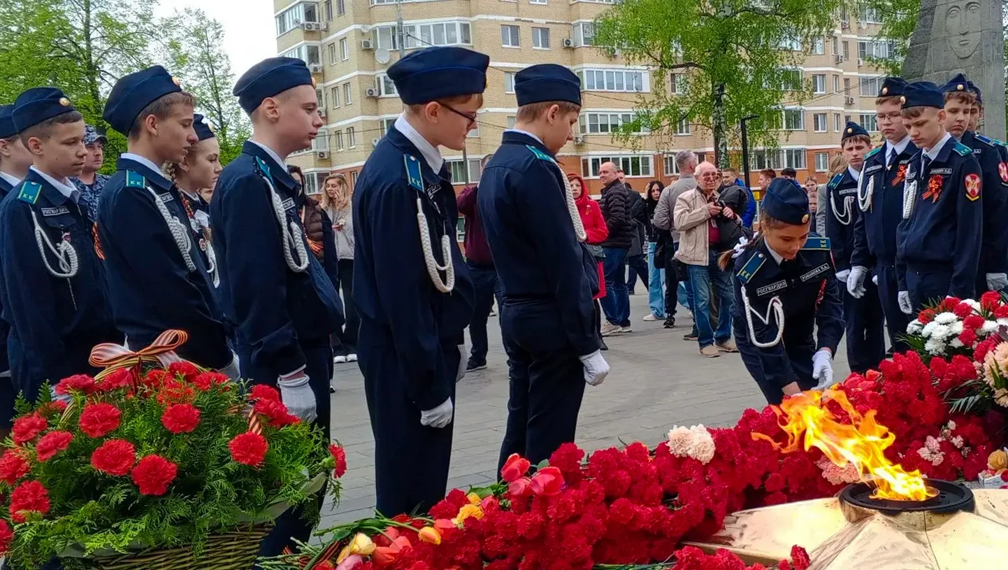 Росгвардейцы приняли участие в патриотической акции «Вахта памяти» Росгвардейцы приняли участие в патриотической акции «Вахта памяти»