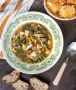 Осенние ароматы: наслаждение грибным супом с курицей и лесными дарами