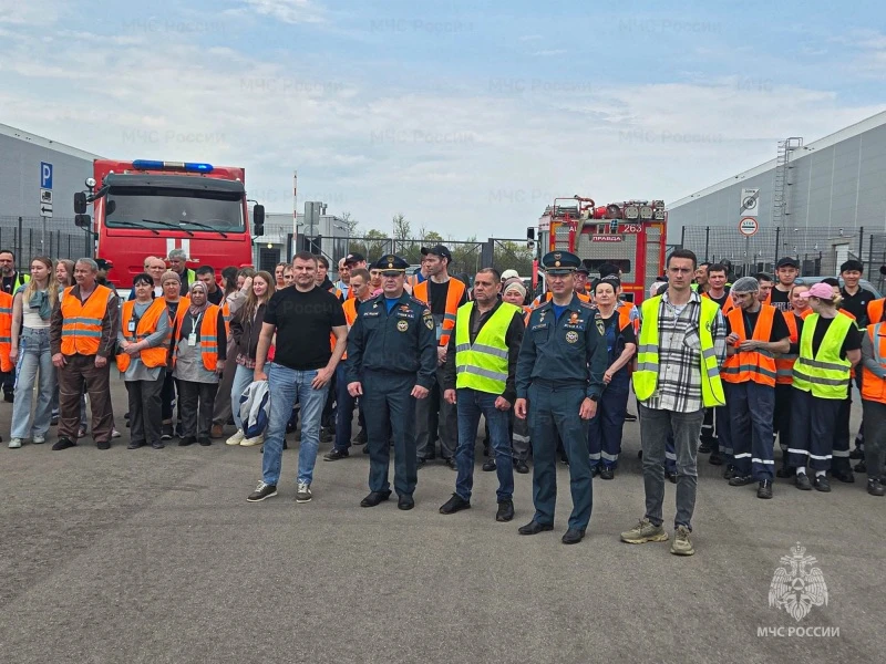 В Пушкино прошли масштабные учения по эвакуации в складском комплексе В Пушкино прошли масштабные учения по эвакуации в складском комплексе