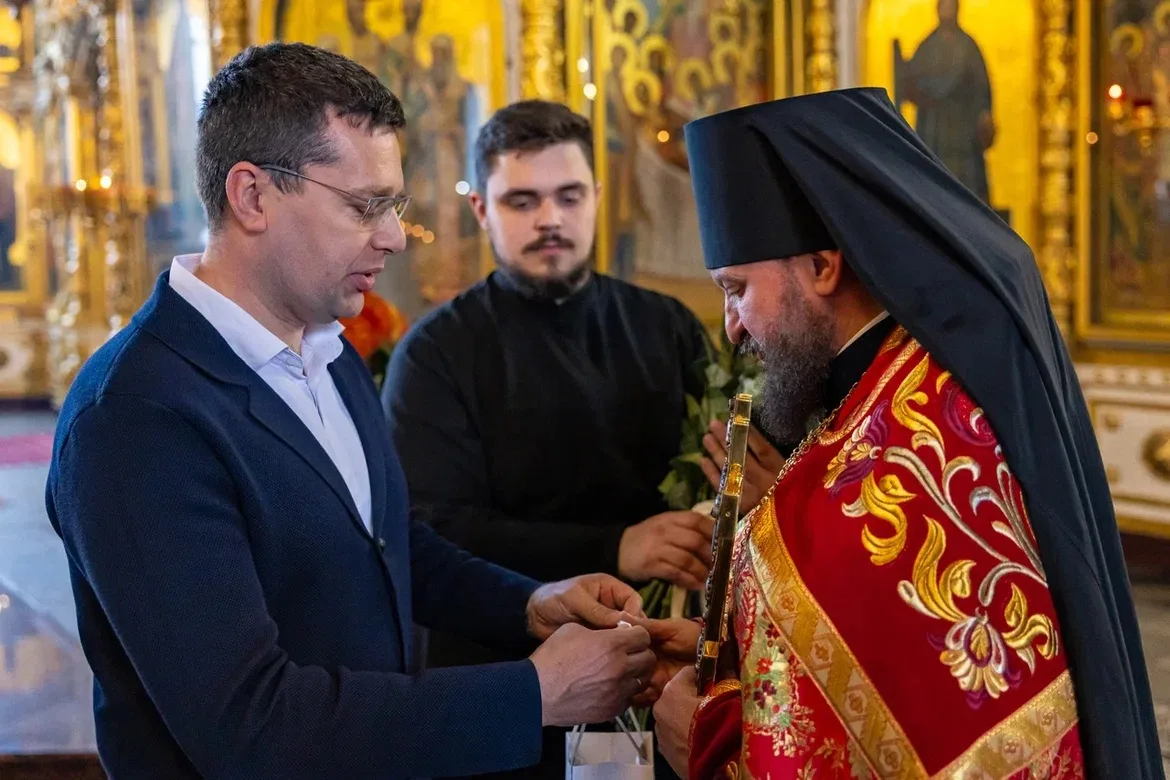 В соборе Рождества Пресвятой Богородицы состоялась божественная литургия В соборе Рождества Пресвятой Богородицы состоялась божественная литургия