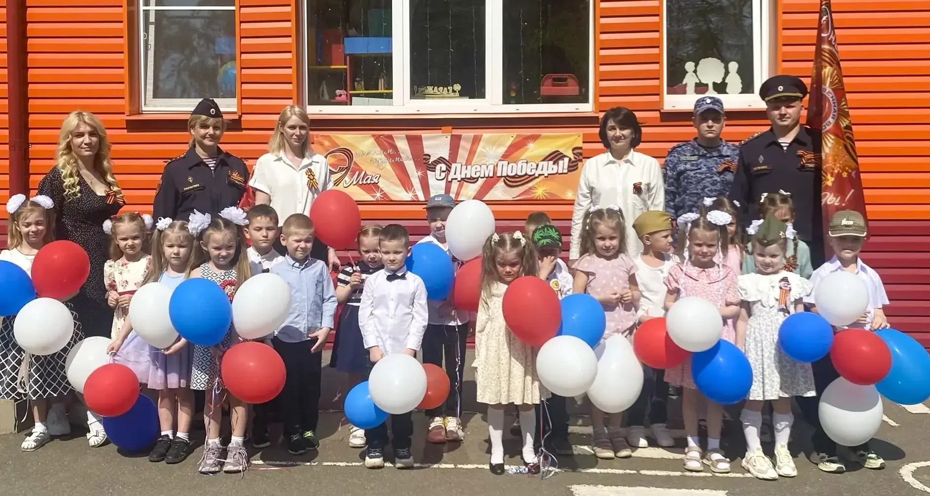 Росгвардейцы организовали мероприятия, посвящённые Дню Победы в Подмосковье Росгвардейцы организовали мероприятия, посвящённые Дню Победы в Подмосковье