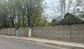 Уважаемые красногорцы!. Мы проводим опрос, чтобы узнать ваше мнение о том, в какой цвет стоит окрасить бетонные заборы