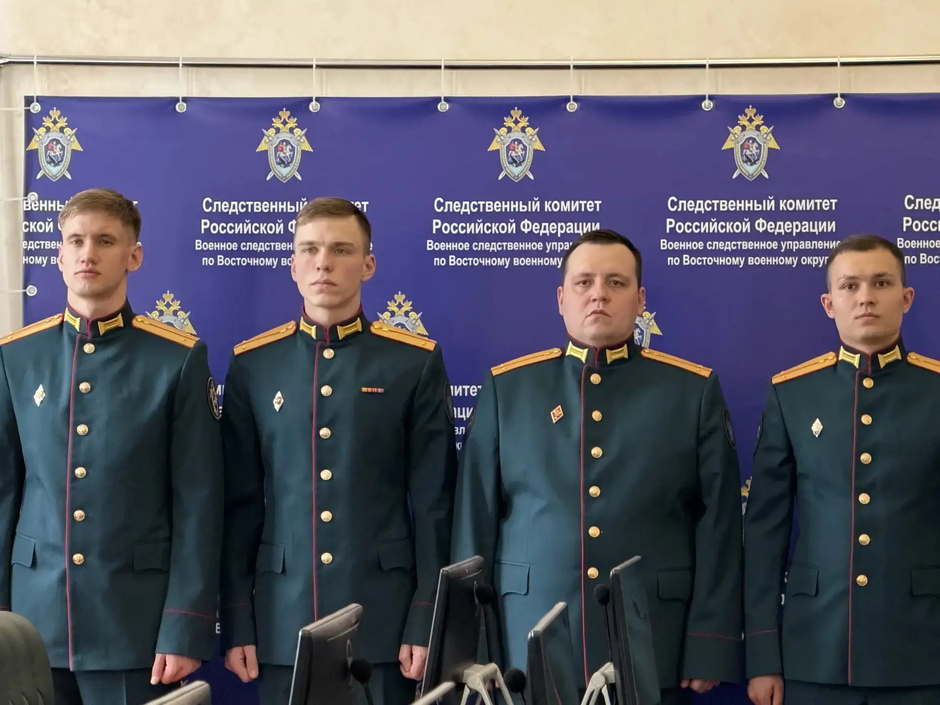 В военных следственных управлениях СК России прошли торжественные церемонии принятия присяги молодыми офицерами В военных следственных управлениях СК России прошли торжественные церемонии принятия присяги молодыми офицерами