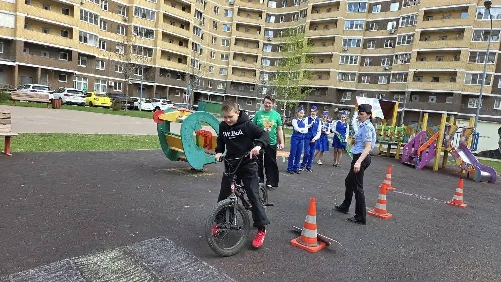 Много раз говорили о том, как важна профилактика ДТП в жилых зонах Много раз говорили о том, как важна профилактика ДТП в жилых зонах