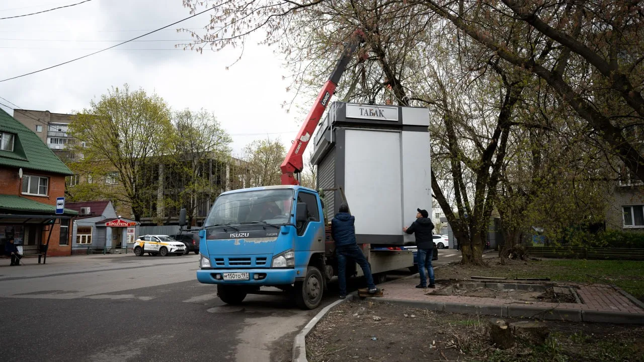 Более 70 несанкционированных объектов нестационарной торговли демонтировали с начала 2026 года Более 70 несанкционированных объектов нестационарной торговли демонтировали с начала 2026 года
