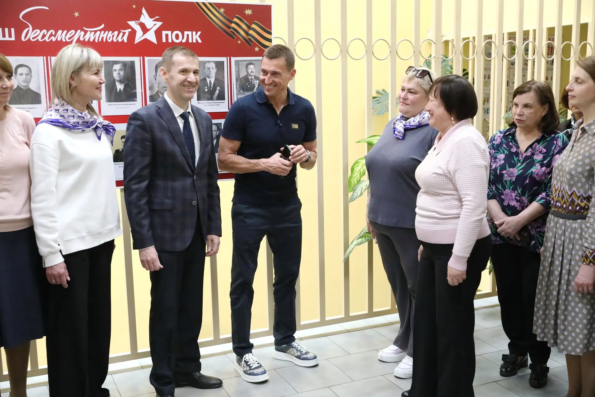 Путь к успеху: олимпийский чемпион Александр Легков посетил реабилитационный центр и школу Долгопрудного Путь к успеху: олимпийский чемпион Александр Легков посетил реабилитационный центр и школу Долгопрудного