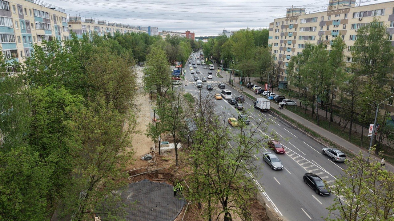 В микрорайоне Дзержинец стартовал новый этап благоустройства В микрорайоне Дзержинец стартовал новый этап благоустройства