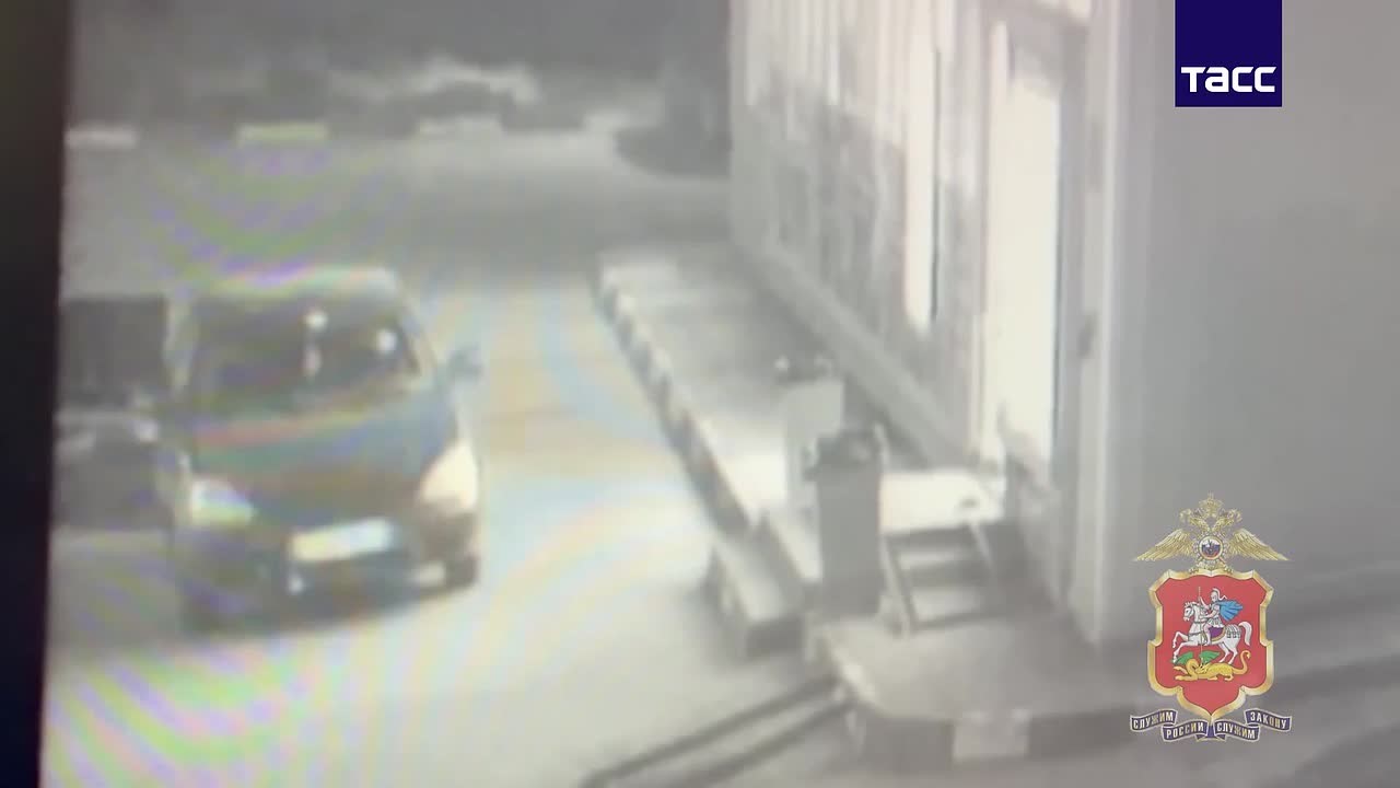 В Подмосковье задержаны два злоумышленника, похитивших ящик для пожертвований на АЗС, сообщили ТАСС в МВД