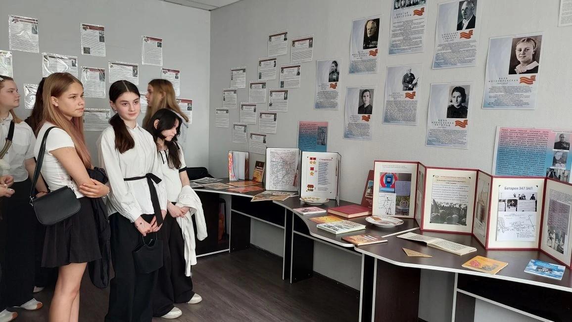 В ногинском центре «Про молодежь» уже стало доброй традицией проводить молодёжный военно-патриотический фестиваль «Победа в наших сердцах» и приглашать на него гостей В ногинском центре «Про молодежь» уже стало доброй традицией проводить молодёжный военно-патриотический фестиваль «Победа в наших сердцах» и приглашать на него гостей