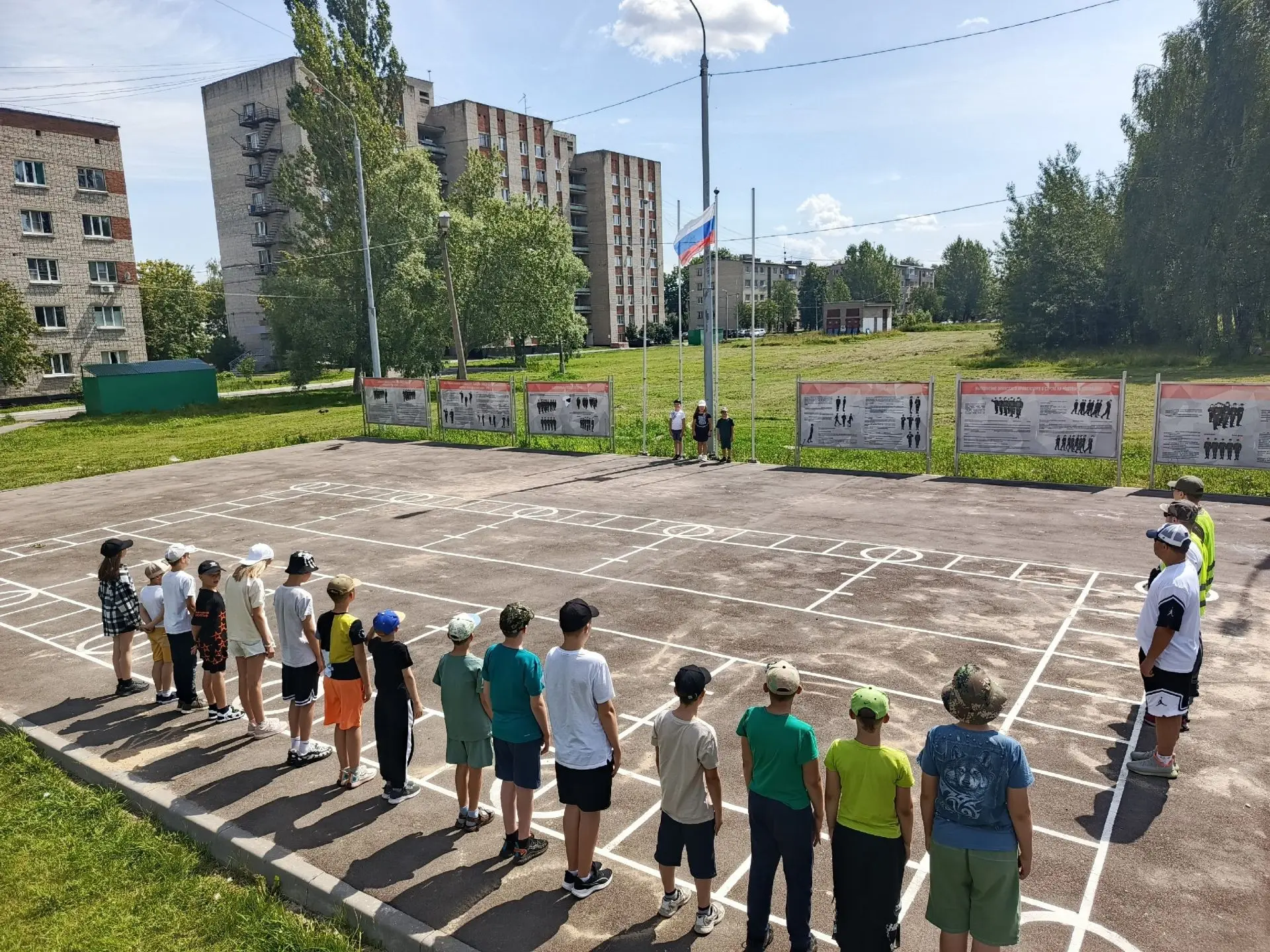 Стартовал приём заявок на участие в летней смене военно-патриотического лагеря «Юные патриоты» Стартовал приём заявок на участие в летней смене военно-патриотического лагеря «Юные патриоты»