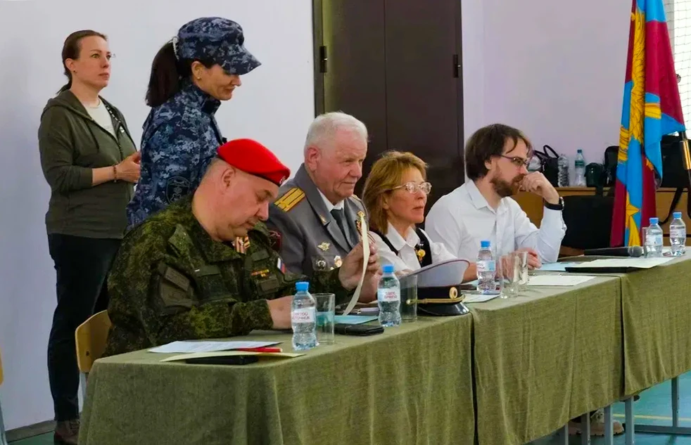 Росгвардейцы вошли в состав судейского жюри патриотического конкурса в Подмосковье Росгвардейцы вошли в состав судейского жюри патриотического конкурса в Подмосковье
