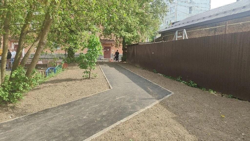 В настоящее время в Богородском округе активно продолжаются работы в рамках реализации программы комплексного благоустройства дворовых территорий