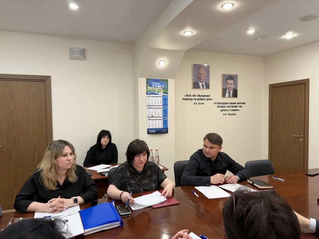Михаил Собакин: В ходе совещания обсудили работу с просроченной дебиторской задолженностью населения за жилищно-коммунальные услуги Михаил Собакин: В ходе совещания обсудили работу с просроченной дебиторской задолженностью населения за жилищно-коммунальные услуги