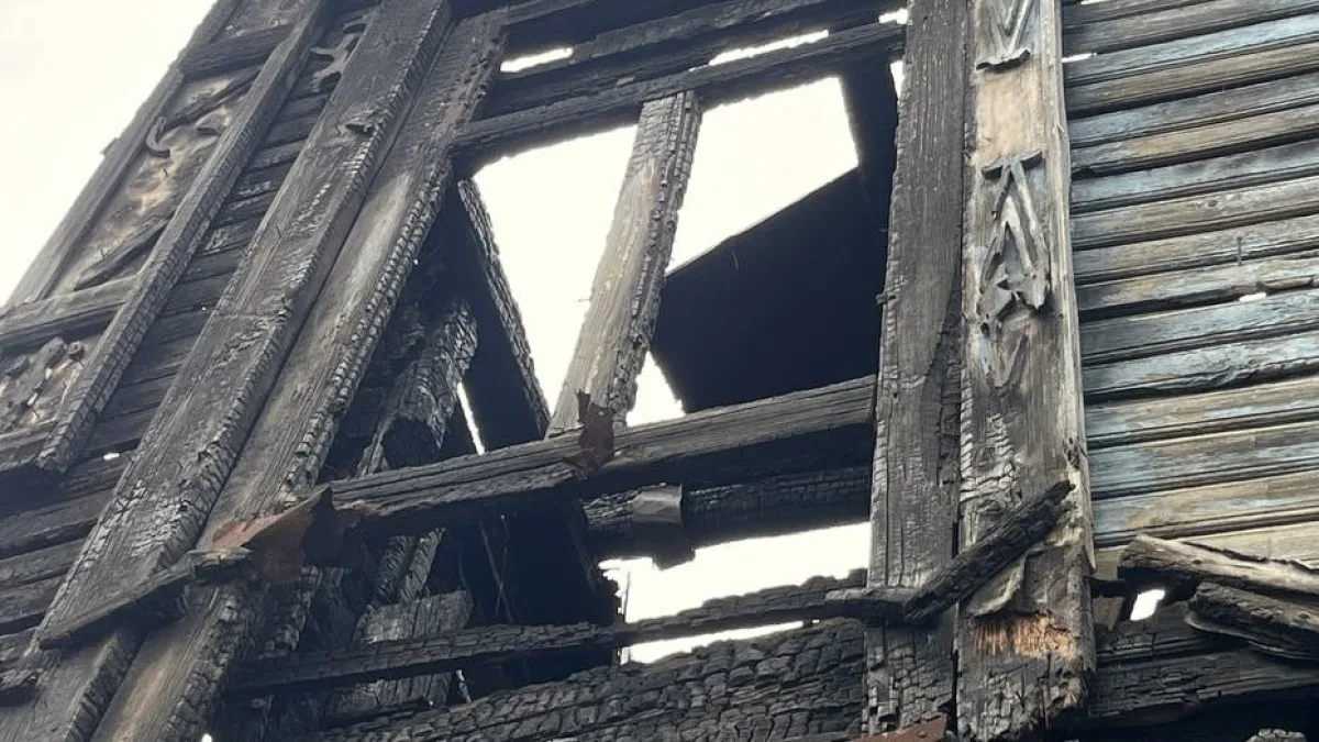 В МЧС рассказали подробности утреннего пожара на Арцыбушевской