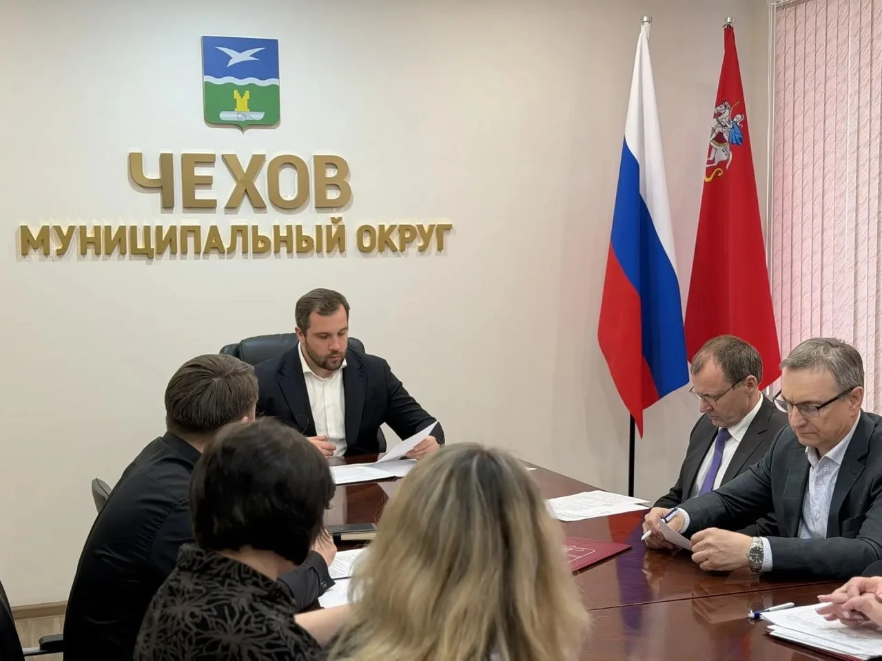 Михаил Собакин: В ходе совещания обсудили работу с просроченной дебиторской задолженностью населения за жилищно-коммунальные услуги Михаил Собакин: В ходе совещания обсудили работу с просроченной дебиторской задолженностью населения за жилищно-коммунальные услуги