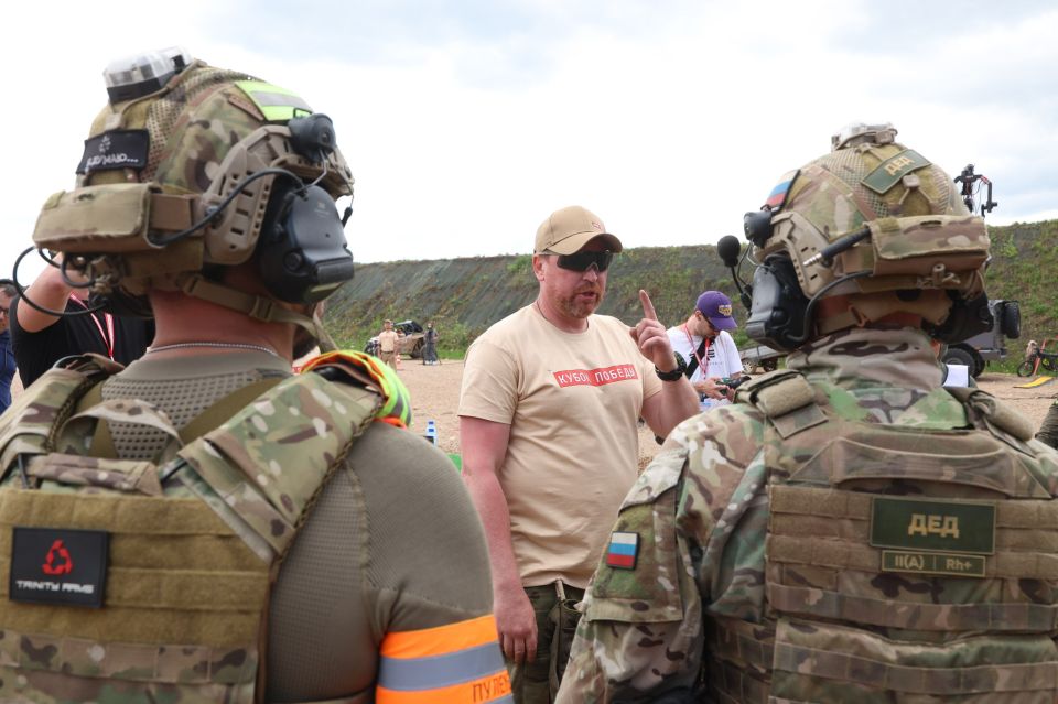 В парке «Патриот» прошел III «Кубок Победы» по армейскому тактико-стрелковому многоборью на призы Губернатора Московской области В парке «Патриот» прошел III «Кубок Победы» по армейскому тактико-стрелковому многоборью на призы Губернатора Московской области