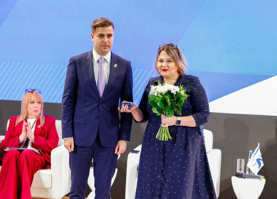 Станислав Каторов: Провели окружной форум сторонников Единой России «Народная программа Станислав Каторов: Провели окружной форум сторонников Единой России «Народная программа