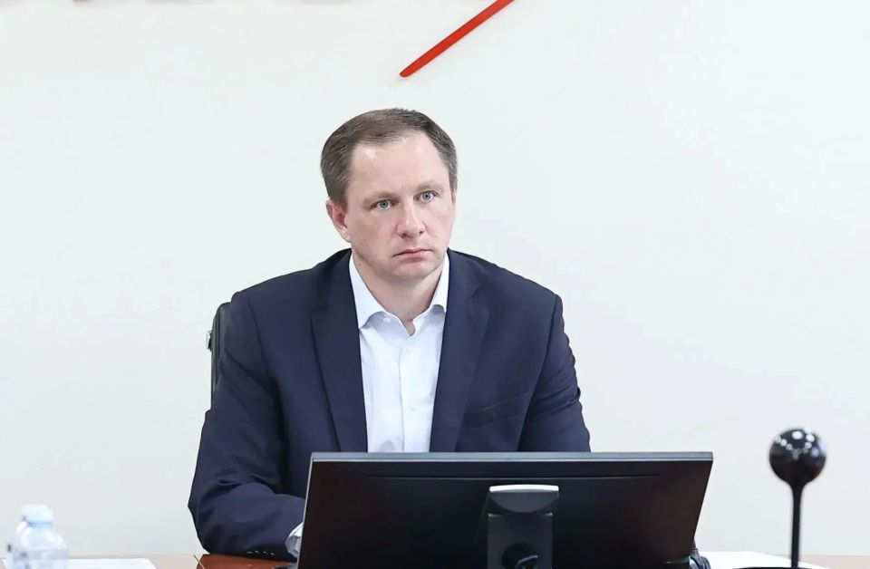 Дмитрий Волков: Открывая еженедельное совещание, наш Губернатор Андрей Юрьевич Воробьев указал на безусловную вовлеченность в обеспечение безопасности и всего, что касается взаимодействия служб и профильных блоков Дмитрий Волков: Открывая еженедельное совещание, наш Губернатор Андрей Юрьевич Воробьев указал на безусловную вовлеченность в обеспечение безопасности и всего, что касается взаимодействия служб и профильных блоков