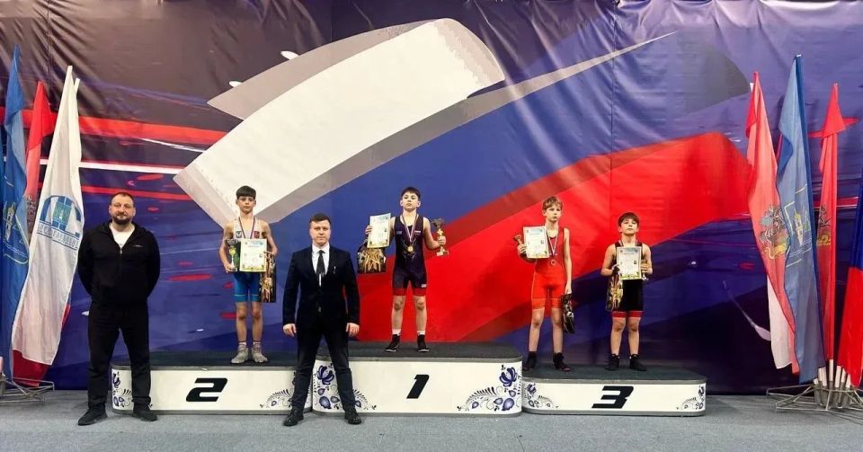 Спортсмены Люберец завоевали восемь медалей на турнире по греко-римской борьбе Спортсмены Люберец завоевали восемь медалей на турнире по греко-римской борьбе