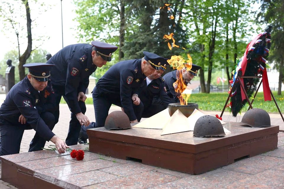 В Рузе прошёл турнир по футболу с участием полицейских, посвященный 81-й годовщине Победы в Великой Отечественной войне В Рузе прошёл турнир по футболу с участием полицейских, посвященный 81-й годовщине Победы в Великой Отечественной войне