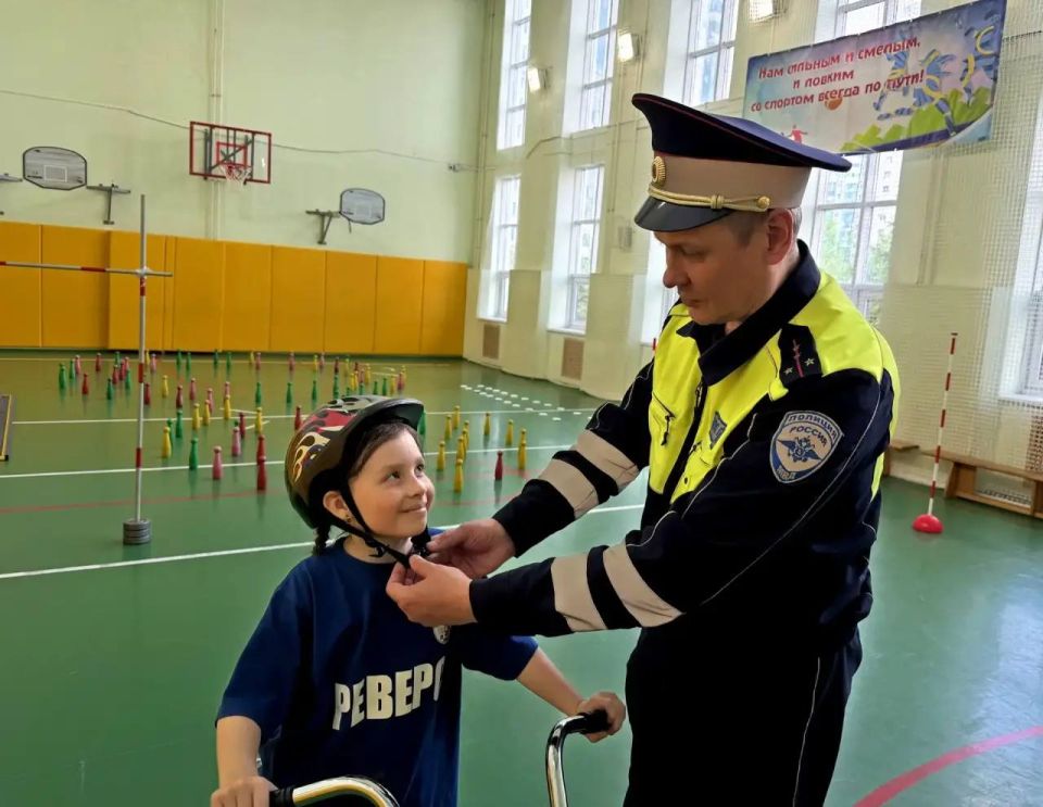 Сегодня мы э отмечаем знаменательную дату — 53 года движению ЮИД Московской области! К этому событию был приурочен масштабный окружной слет в Красногорске, в лицее №8 в рамках муниципального этапа конкурса «Безопасное колесо» Сегодня мы э отмечаем знаменательную дату — 53 года движению ЮИД Московской области! К этому событию был приурочен масштабный окружной слет в Красногорске, в лицее №8 в рамках муниципального этапа конкурса «Безопасное колесо»