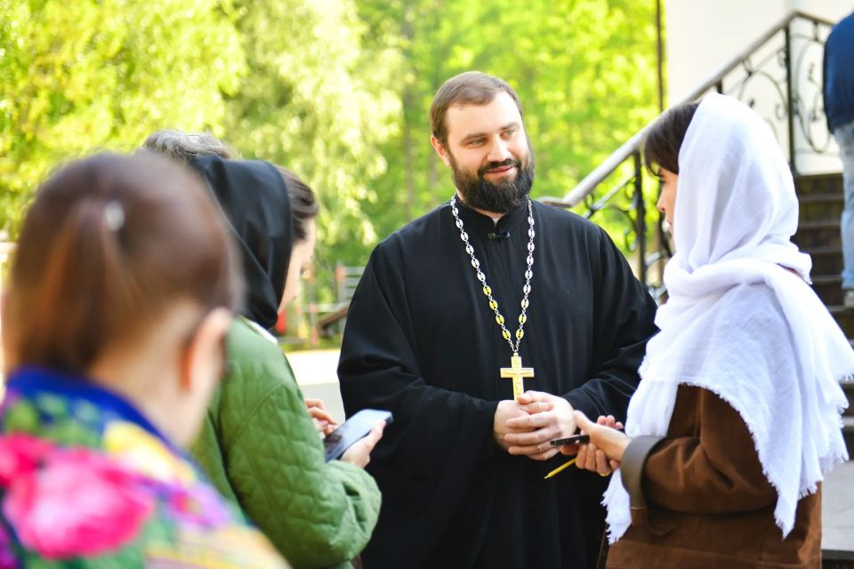 Семьи бойцов СВО из Химок посетили Свято-Троицкую Сергиеву лавру Семьи бойцов СВО из Химок посетили Свято-Троицкую Сергиеву лавру